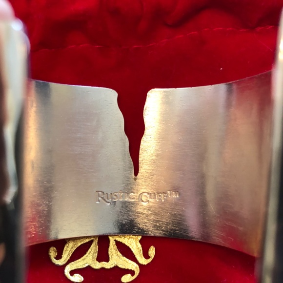Rustic cuff - Picture 2 of 3